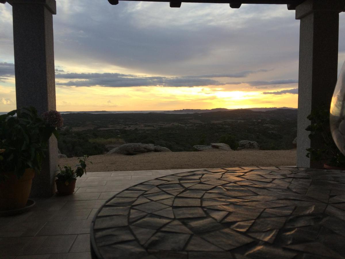B&B Bell'Alba Santa Teresa Gallura Eksteriør billede